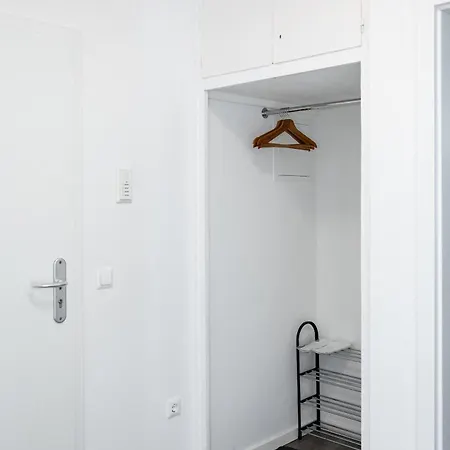 Schoene Wohnung 008 Am See Mit Wi-Fi & Netflix Bielefeld Esterno foto